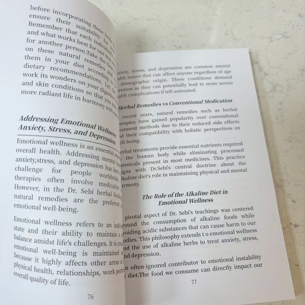 Bibbia Erboristica del Dr. Seb - Herbal Wellness Guide recensione e prezzo
